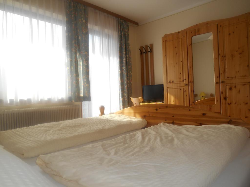 Gasthof Trattner Pension Waldhof Sankt Peter am Kammersberg Room photo